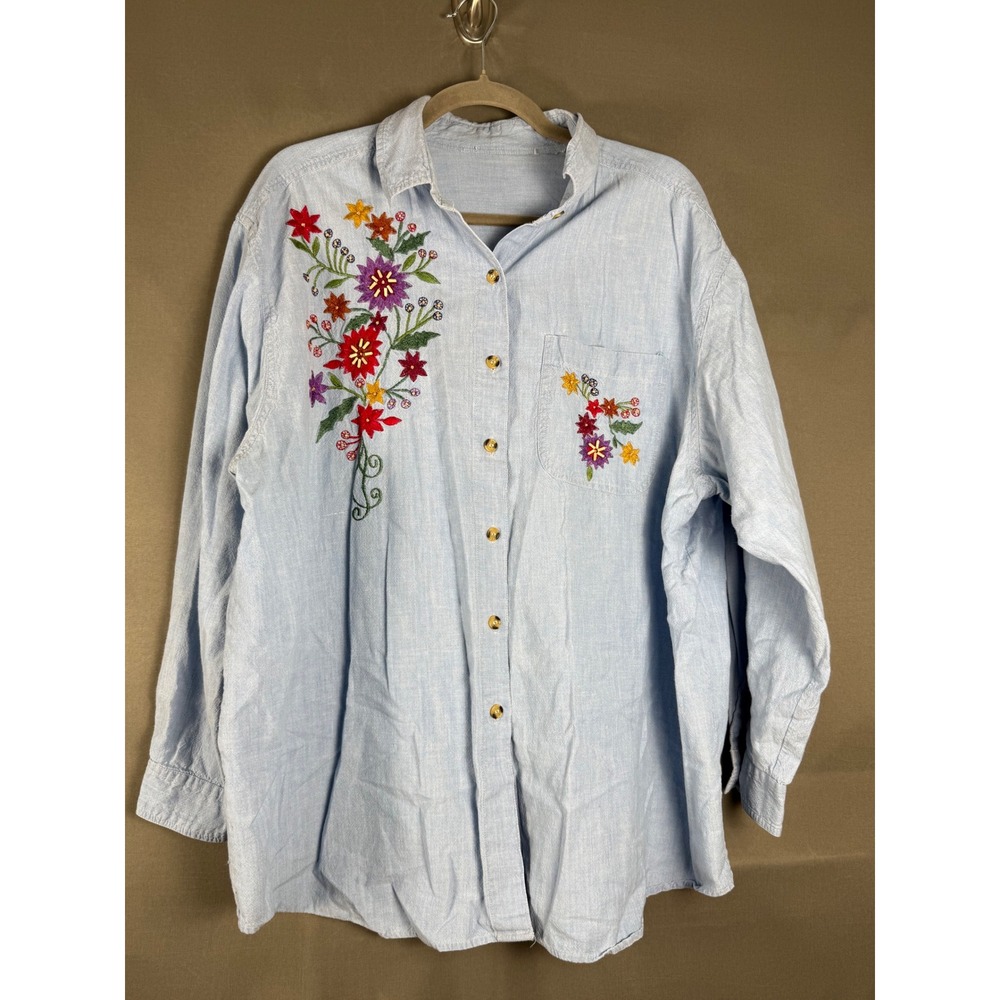 Vintage Unbranded Floral Embroidered Chambray Shirt XL Blue Boho Button Down